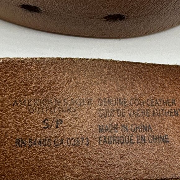 American Eagle Women's Brown Leather Brass Buckle Belt Size Small - Picture 5 of 6